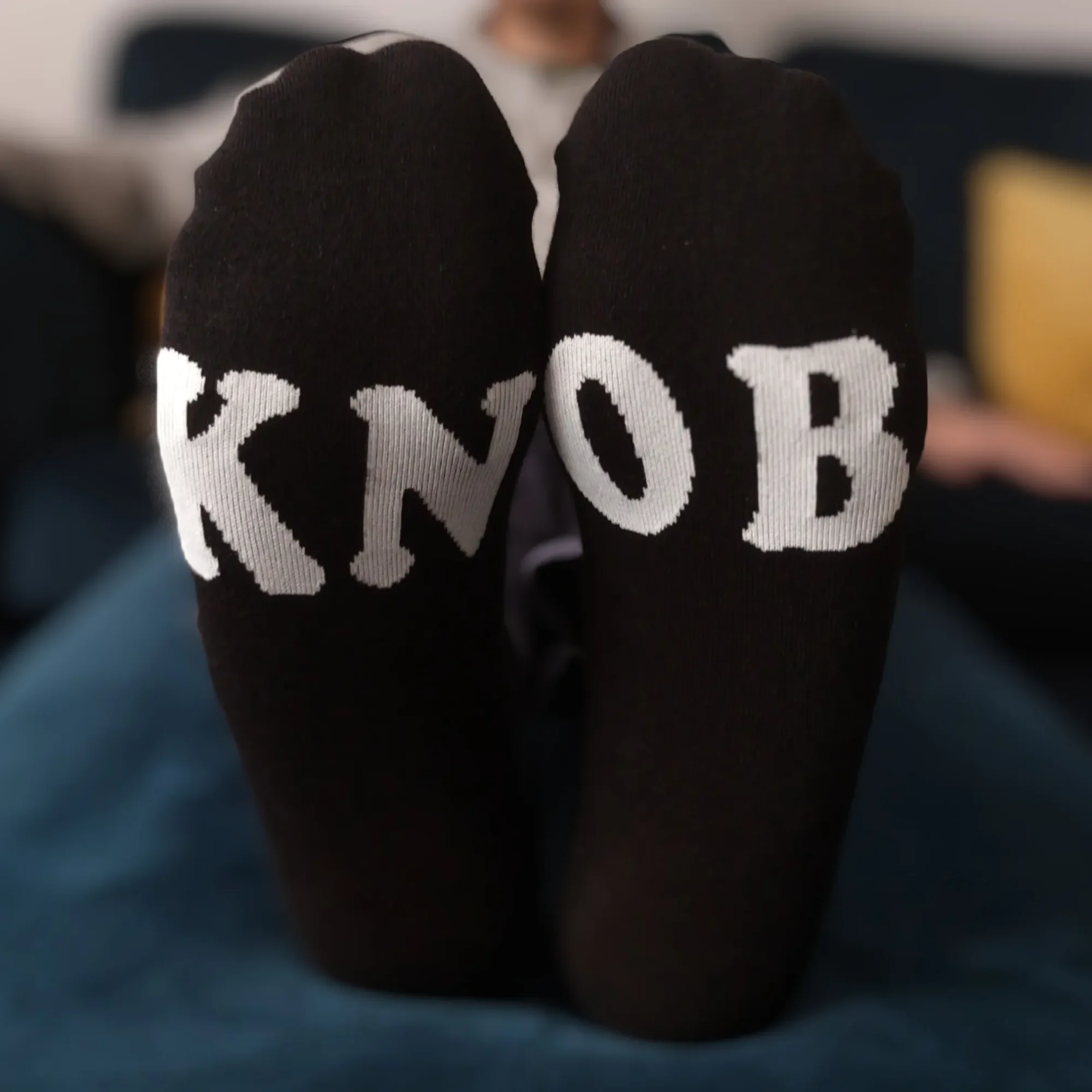 knob socks