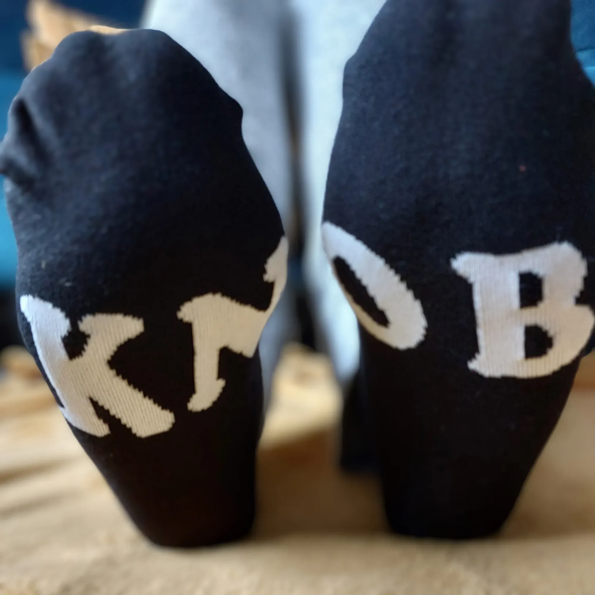 knob socks